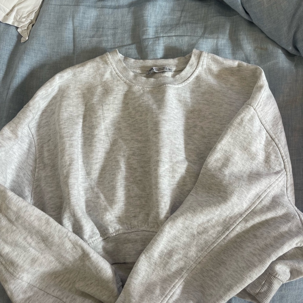 Cropped Sweatshirt